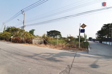 ขาย ที่ดินแปลงมุม ถมแล้ว 2 ไร่ 327.4 วา กว้าง 40 เมตร ยาว 110 เมตร 