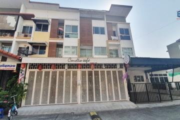 ขาย ทาวน์โฮม 2 คูหา 3 ชั้น 33 ตร.ว. พร้อมเฟอร์  พร้อมอยู่