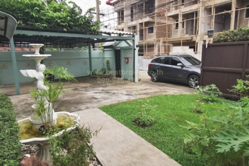 มบ.เรือนทอง3 โชคชัย4ซ.20แยก6_๒๒๐๓๑๐_28