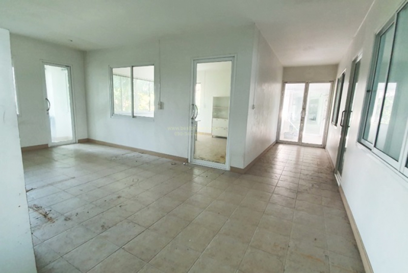 BB159ขายที่ดินพร้อมสิ่งปลูกสร้าง895วา_๒๒๑๑๐๓_5