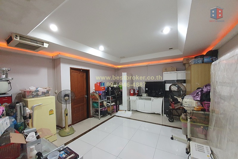 BB032_ทาวน์โฮม54วา3ชั้น6นอน7น้ำ_๒๐๑๑๑๐_8